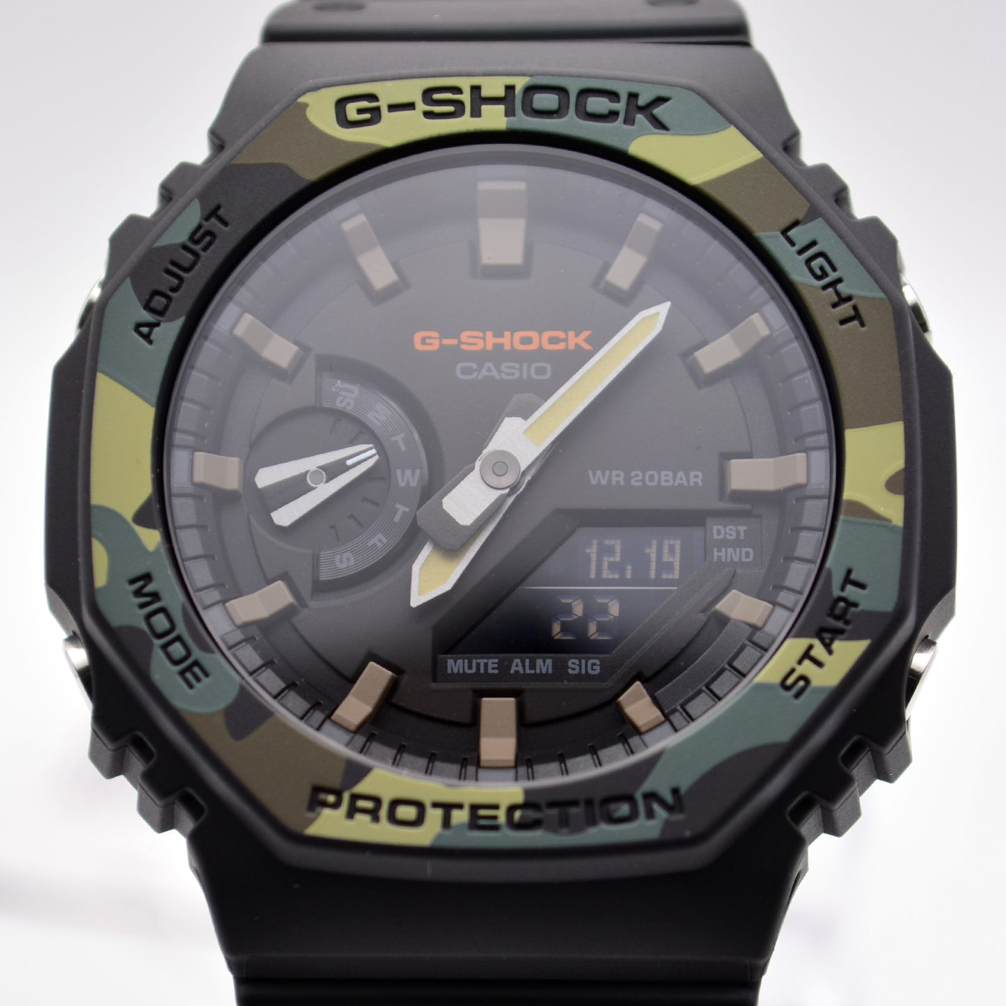 Casio serie G-SHOCK GA-2100