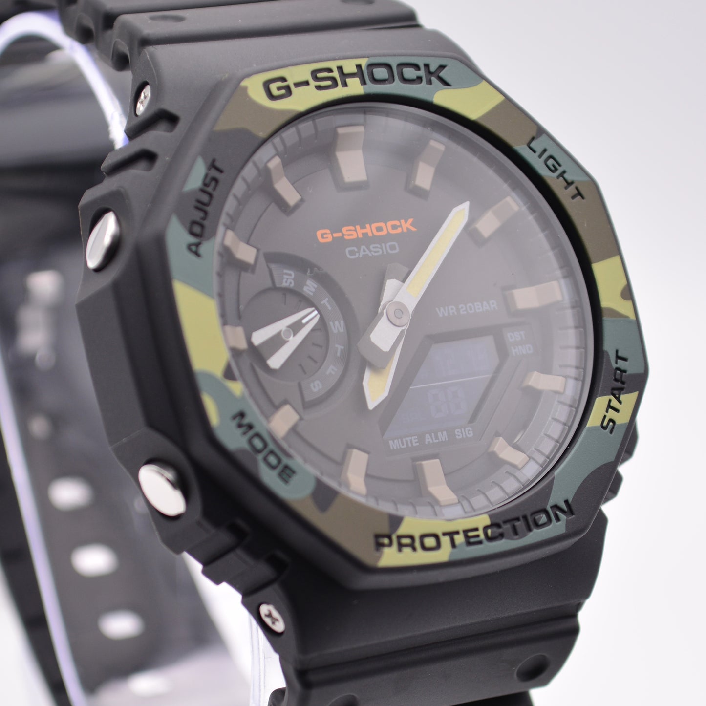 Casio serie G-SHOCK GA-2100