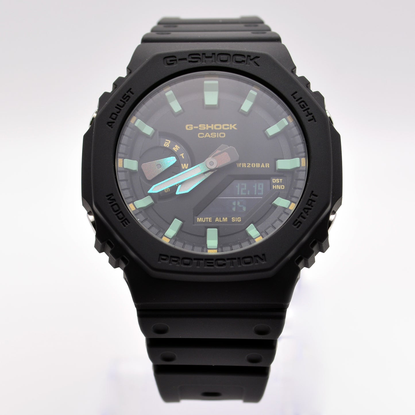 Casio serie G-SHOCK GA-2100