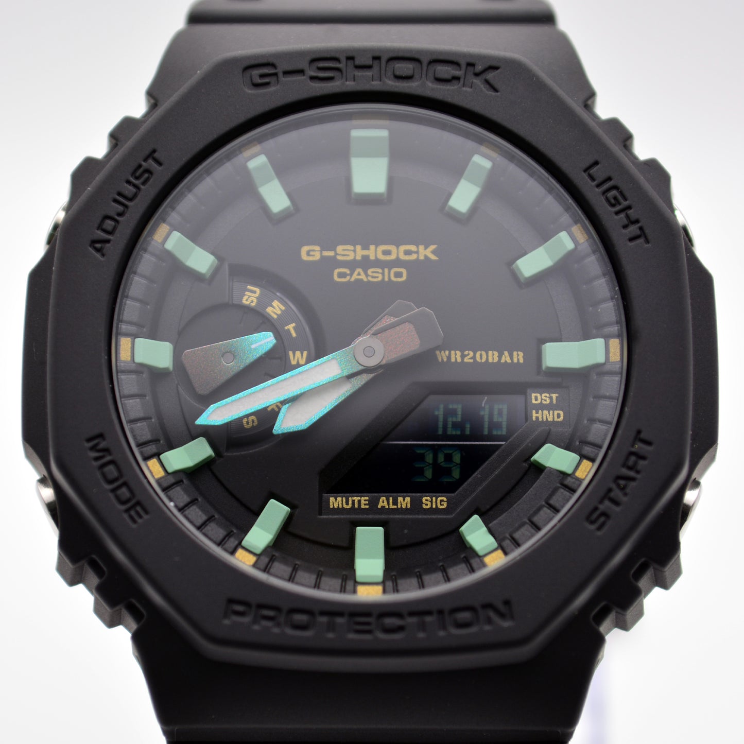 Casio serie G-SHOCK GA-2100