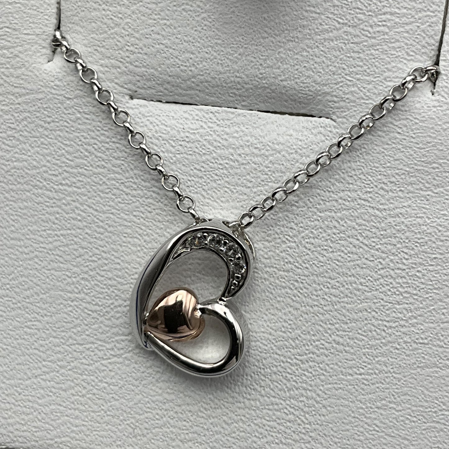 Collana con ciondolo a forma di Cuore